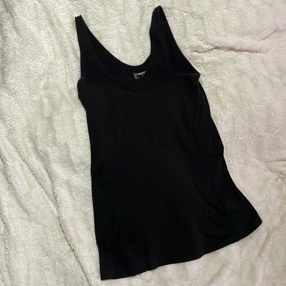 Black no boundaries tank top - large